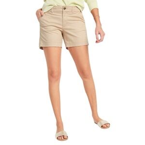 Old Navy Everyday Khaki Shorts Size 10 NWT